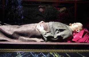 Mausoleum, Photo 1