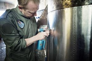 Amateurs in Space, Photo 2
