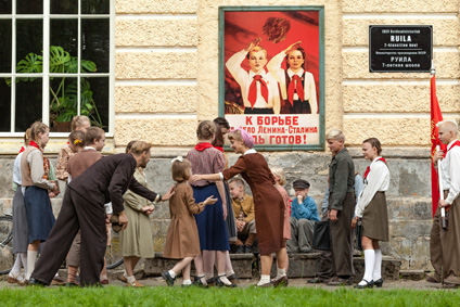 „Die kleine Genossin“ (Seltsimees laps / The Little Comrade) aus Estland ist Eröffnungsfilm der 60. Nordischen Filmtage Lübeck 