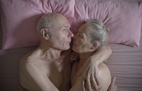 The Documentary section is a varied programme, retrace paths of happiness or loss, and document creativity and culinary traditions.
