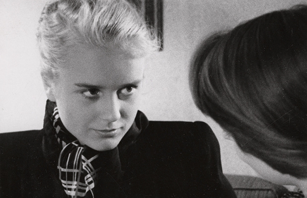 Die Retrospektive der 64. Nordische Filmtage Lübeck: „Cross und Queer“ - Von Kleidervielfalt und Geschlechter-identitäten im nordischen Kino
