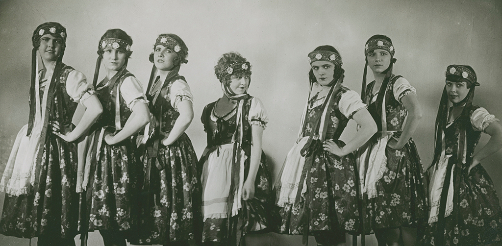 Silent Film Screening with Musical Accompaniment: Flickorna Gyurkovics A Sister of Six Silent Film Screening with Musical Accompaniment: Flickorna Gyurkovics A Sister of Six
