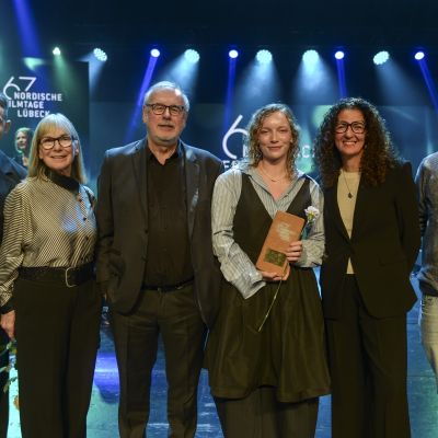 Josef Kullengård, Sylvia Ingemarsdotter, Christian Granderath, Zinnini Elkington, Malika Rabahallah, Jakob Kijas
