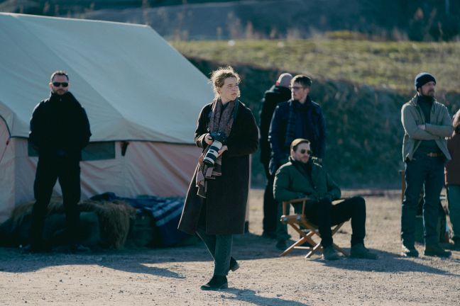 Nina Wedén mit die Kamera, im HIntergrund Jacob Weiss