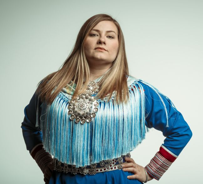 Åse Kathrin Vuolab (Series creator, Regie)