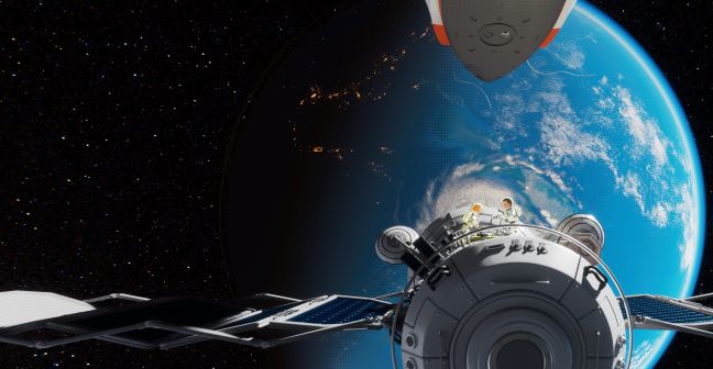 Tom und Stella stehen an der Außenseite einer Weltraumstation, im Hintergrund ein blauer Planet