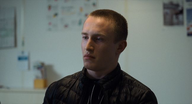 David im Besprechungszimmer