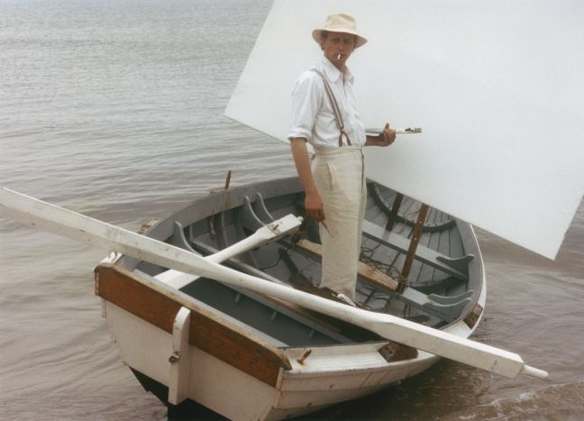 Søren Krøyer mit Palette und riesiger Leinwand auf einem Boot