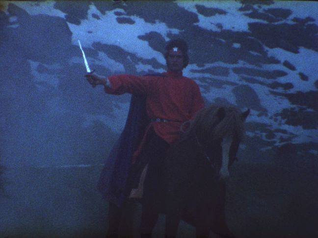 Thor mit Schwert zu Pferd