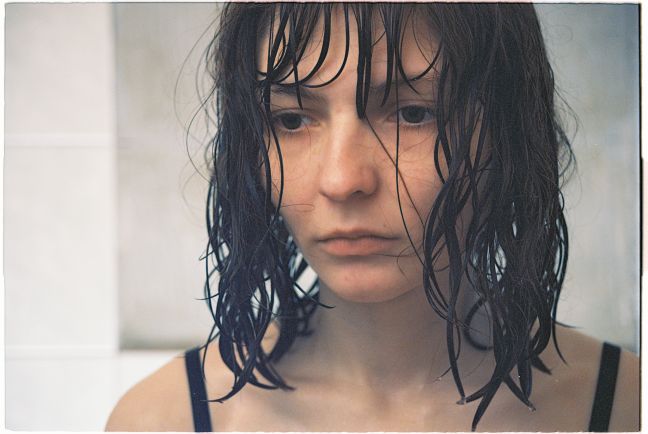 Eli Anne mit nassen Haare