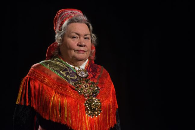 Ältere Sámi-Frau in Gákti