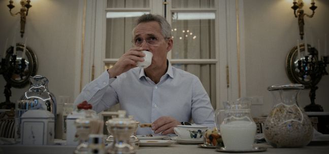 Jens Stoltenberg beim Frühstück