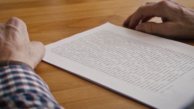 Ein Ausdruck mit unterschiedlichen Wörtern, aufgeteilt in deren Silben